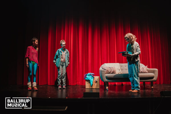 TT80-forestillingsfotos-logo-241